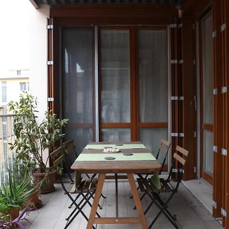 Terrace Apartment Close To Metro Station Milano Esterno foto